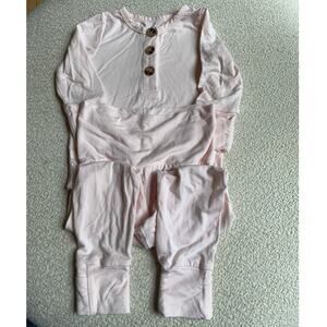 Caden Lane Bamboo Pajamas size 12-24 mo